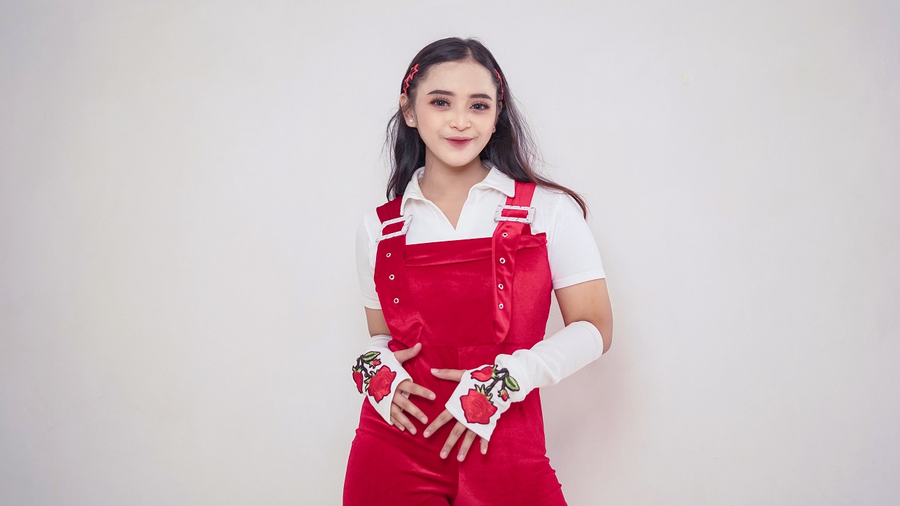 Karya Terbaru Cita Amelia, "Mantenan", Siap Menghibur Penggemar Musik Dangdut 6 Karya Terbaru Cita Amelia, Mantenan, Siap Menghibur Penggemar Musik Dangdut